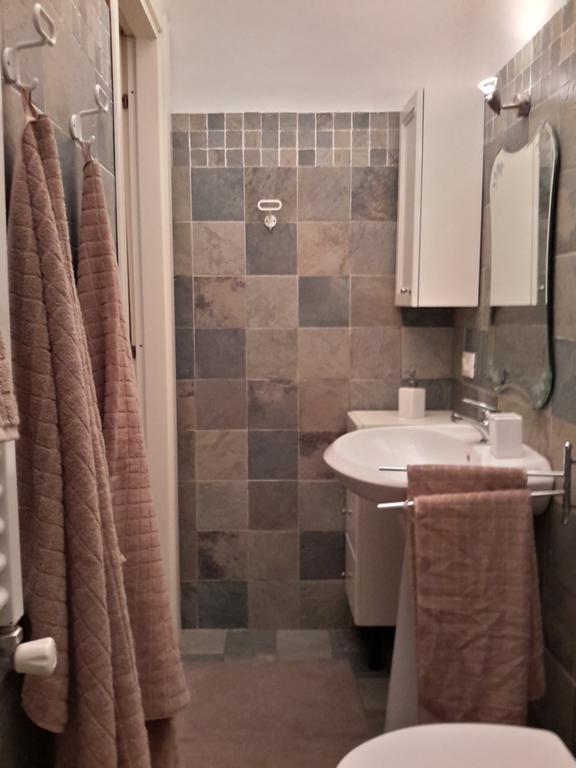 Farolfi Apartments Rialto Bologne Chambre photo