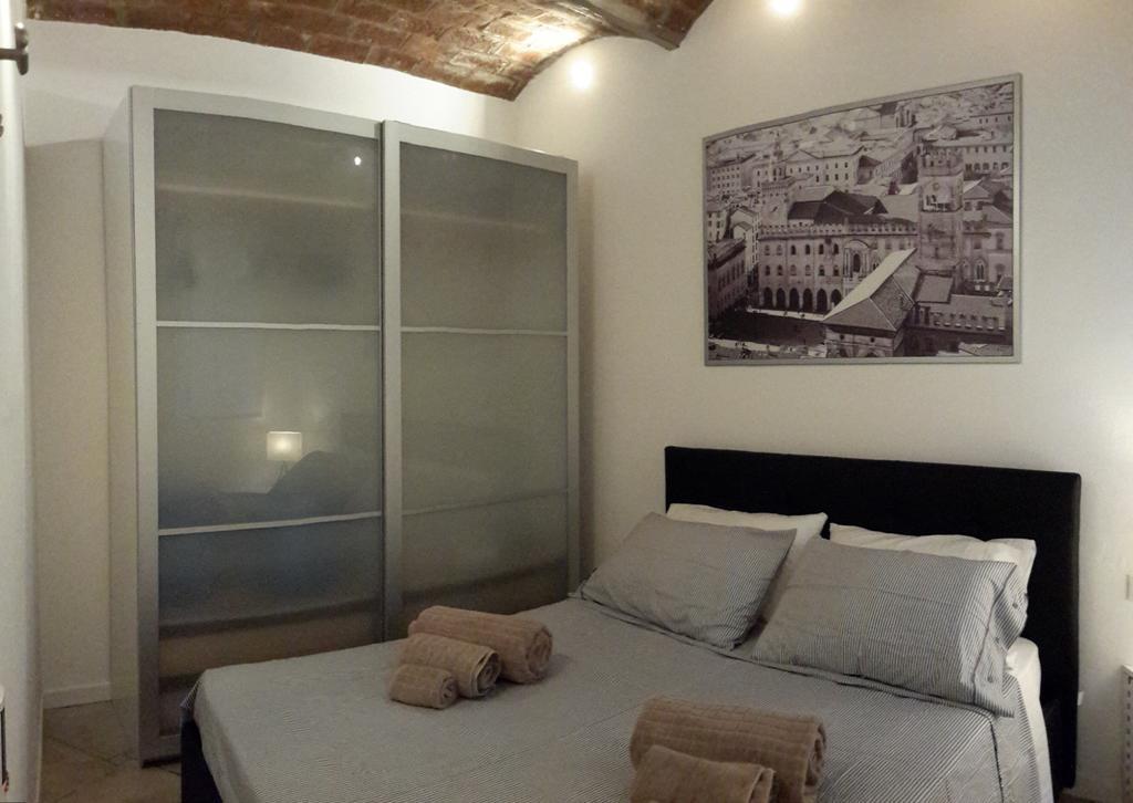 Farolfi Apartments Rialto Bologne Chambre photo