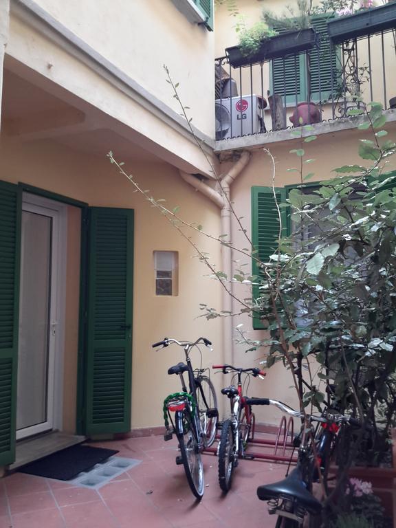 Farolfi Apartments Rialto Bologne Chambre photo